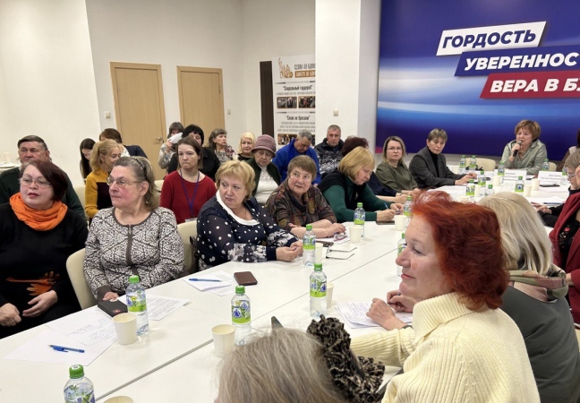 Более 1,5 тысячи «серебряных» волонтеров активно участвуют в деятельности добровольческих организаций Нижегородской области